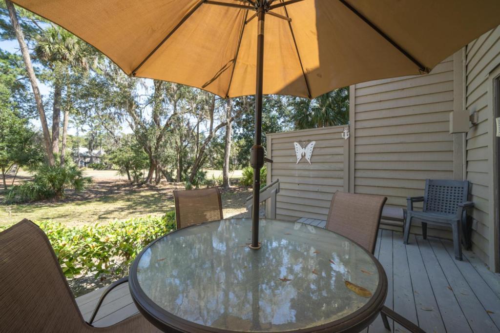 Golf View Two Bedroom With K Q And Fold Out Couch Bikes & Beach Gear Included Хилтон-Хед-Айленд Экстерьер фото
