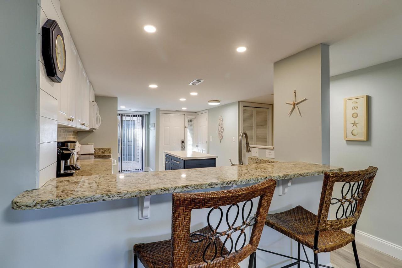 Golf View Two Bedroom With K Q And Fold Out Couch Bikes & Beach Gear Included Хилтон-Хед-Айленд Экстерьер фото